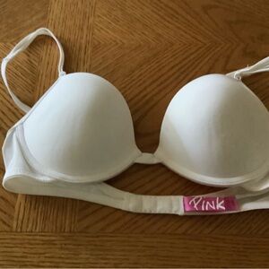 PINK Victoria's Secret White Bra with Pink Tag